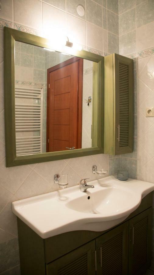 Luxury City Center Apartment Kalampáka Buitenkant foto