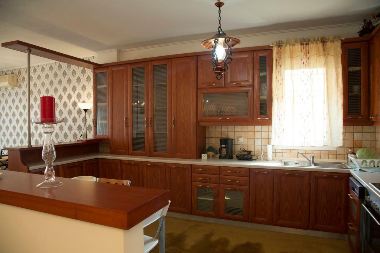 Luxury City Center Apartment Kalampáka Buitenkant foto